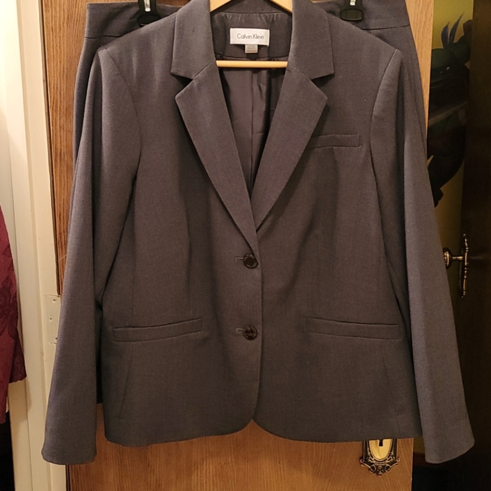 Dark Grey Calvin Klein Skirt Suit set 18/16